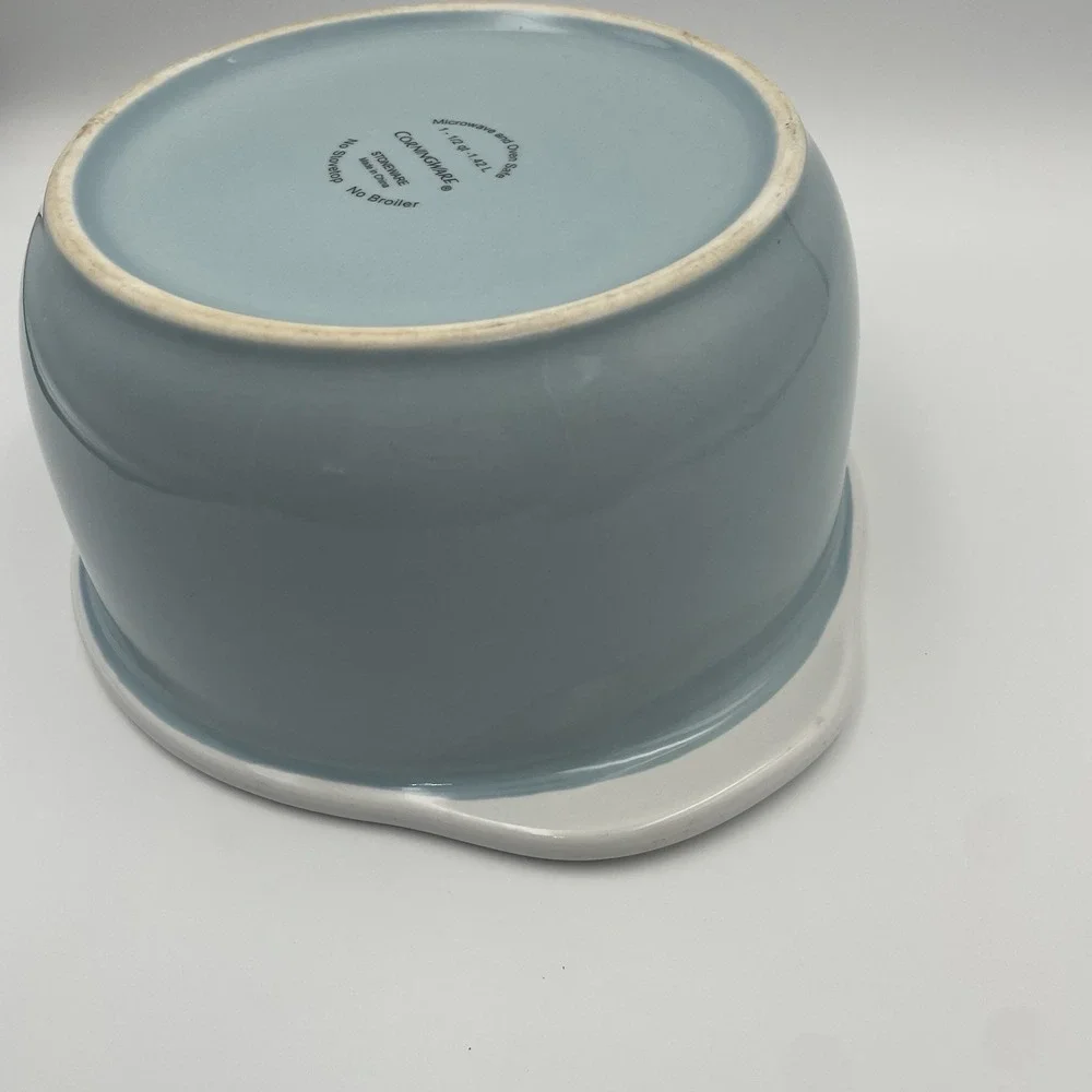 Corning Ware‎ Stoneware Light Blue 1.5 qt Casserole no Lid/ Mixing Bowl EUC